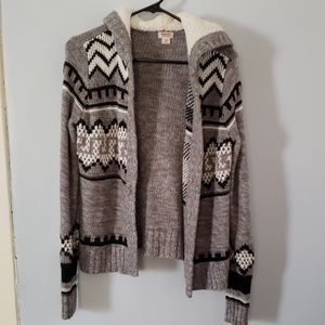 Hooded sweater